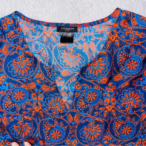 Ann Taylor silky printed top - Picture 5 of 11